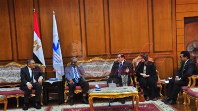 جامعة كفر الشيخ تستقبل لجنة قطاع الدراسات القانونية بالأعلى للجامعات