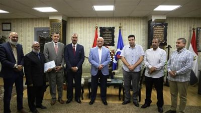 محافظ السويس يعتمد نتيجة الفصل الثاني في الشهادة الإعدادية بنسبة 81.2%