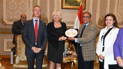  فرنسا تساند موقف مصر في قضية السد الإثيوبي