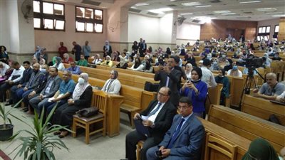 جامعة حلوان تبحث تداعيات التغيرات المناخية على الأمن الغذائي المصري