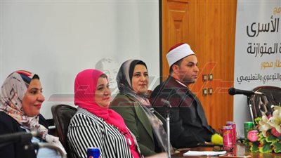 مقرر القومي للمرأة تستعرض برنامج الإرشاد الأسري بكفر الشيخ