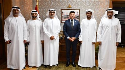 وزير الرياضة يبحث مع مجلس أبوظبي الرياضي استضافة مصر لماراثون زايد الخيري