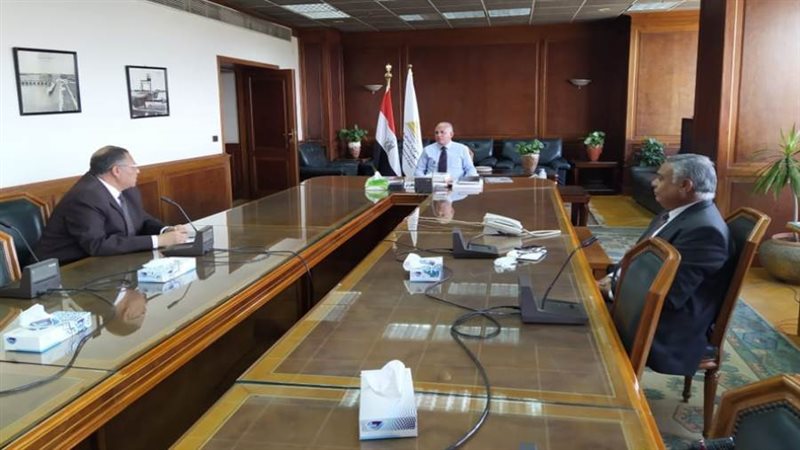 خلال لقاء وزير الرى