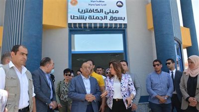 وزير التنمية المحلية ومحافظ دمياط يفتتحان طريق الدكتور مشرفة وميدان أبو الوفا 