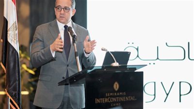 العناني يشارك في ورشة عمل نظمتها الغرف السياحية