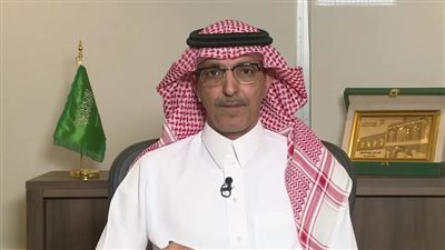 وزير المالية السعودي يبحث مع نظيره اليمني ومحافظ البنك المركزي الأوضاع الاقتصادية باليمن