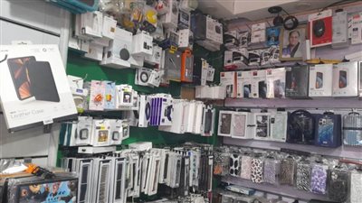 تموين إلاسكندرية تضبط علامات تجارية مقلدة وسجائر مجهولة المصدر