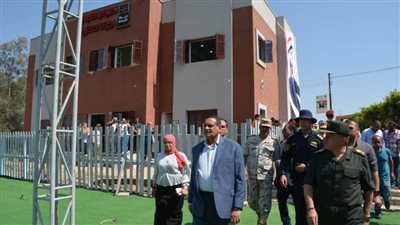 محافظ البحيرة ومساعد رئيس أركان حرب القوات المسلحة يتفقدان مشروعات 