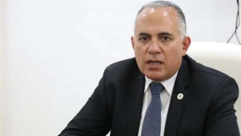 وزير الموارد المائية