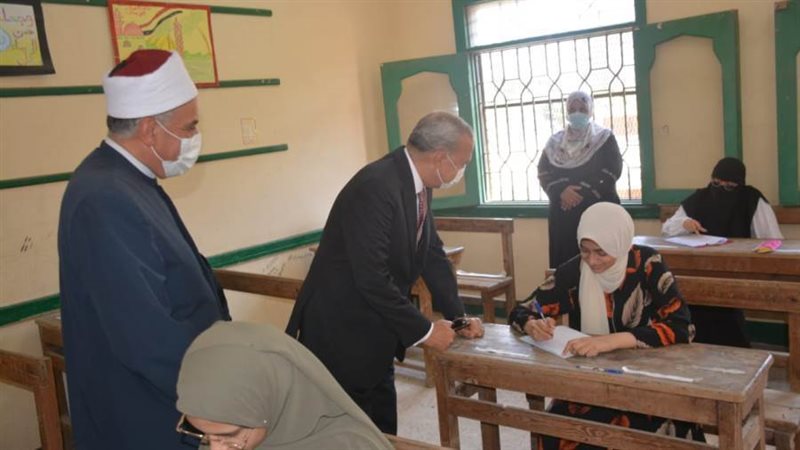 متابعة الامتحانات