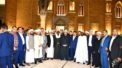 علماء الأمة يشيدون بتطوير مسجد الإمام الحسين وعمارة المساجد في مصر