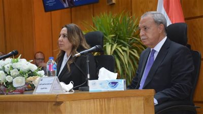 محافظ القليوبية ونائب وزير الاتصالات يتابعان تنفيذ مستهدفات استراتيجية مصر الرقمية