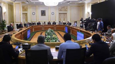 وزير الزراعة يشرح السياسات الزراعية الحالية ما بين التحديات والفرص