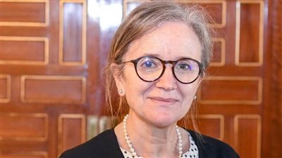 رئيسة وزراء تونس تتابع انطلاق امتحانات البكالوريا وتوجه بتوفير سبل الراحة للطلاب