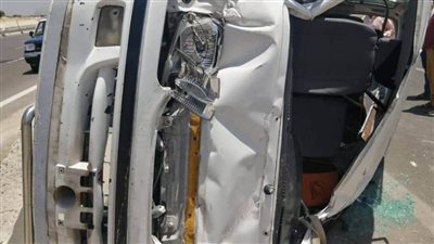 مصرع شخص وإصابة آخرين في حادث انقلاب سيارة ميكروباص طريق الإسماعيلية الصحراوي 