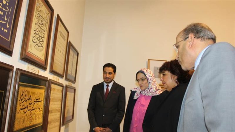 جانب من المعرض