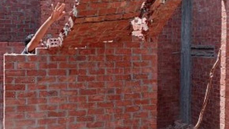 أثناء إزالة التعديات