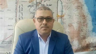 المرسي يترأس اجتماع الإدارة الزراعية لتوعية المزارعين بالانتهاء من توريد القمح بالوادي الجديد