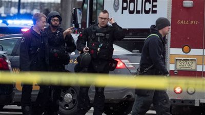 أمريكا.. إصابة 3 أشخاص بإطلاق نار في مركز تسوق في كارولينا الشمالية