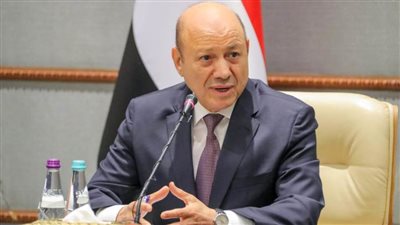 رئيس مجلس القيادة الرئاسي اليمني يزور الجامعة العربية