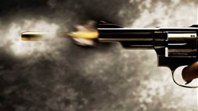 إصابة عامل بطلق ناري عن طريق الخطأ على يد صديقه بسوهاج