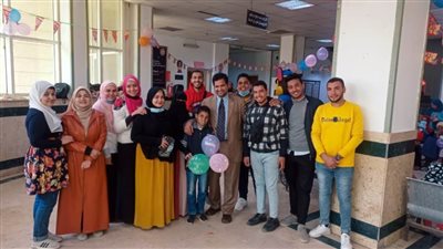 اتحاد طلاب علوم سوهاج ترسم البسمة على وجوه أطفال معهد الأورام