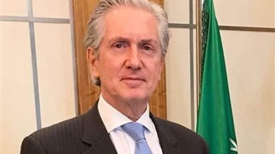 سفير فرنسا للبرلمان الجزائري: ماكرون لديه إرادة على إزالة معوقات التقارب بين البلدين