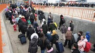 بولندا تستقبل 4 ملايين و21 ألف لاجئ من أوكرانيا حتى الآن