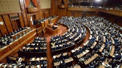 اليابان تمرر مشروع قانون يعاقب بالسجن على التنمر عبر الإنترنت