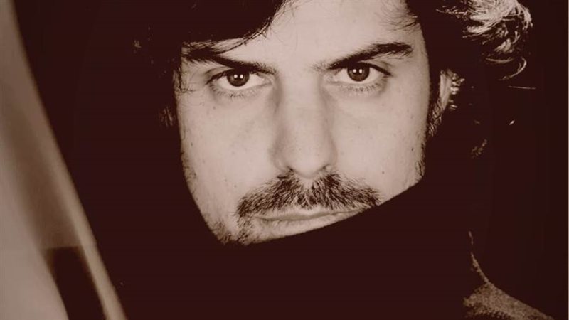 الفنان الإسباني لويس