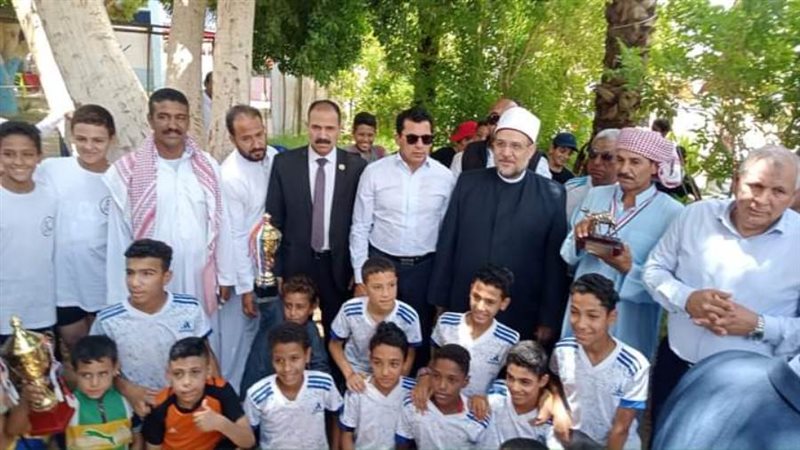 وزيرا الاوقاف والشباب