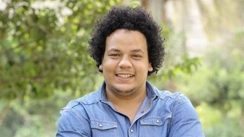 الفنان الشاب مصطفى