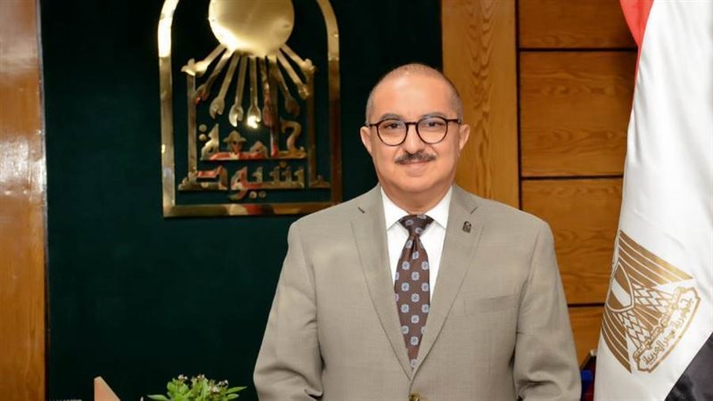 الدكتور طارق الجمال