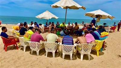 تنظيم رحلات صيفية على شواطئ المحافظات الساحلية للمتعافين من تعاطي المخدرات