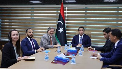 المنفي يبحث مع السفير البلجيكي جهود حل الأزمة الليبية