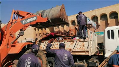 تحرير ١٥ محضر إشغال وتم ضبط والتحفظ على بعض الإشغالات بحي ثاني الإسماعيلية