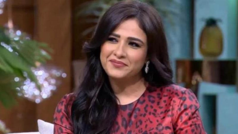 ياسمين عبدالعزيز