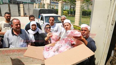 استلام الدفعة السادسة من لحوم صكوك الإطعام واستفادة 12 ألف أسرة بكفر الشيخ
