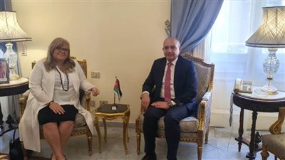 السفير الأردني في مصر يعقد لقاءات مع سفراء لتطوير التعاون