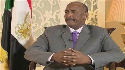 البرهان يؤكد حرص السودان على تطوير العلاقات مع اريتريا