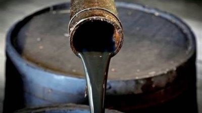 تذبذب أسعار النفط مع زيادة الفائدة الأمريكية