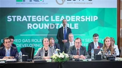 وزيرة البيئة: تخصيص يوم بمؤتمر المناخ القادم لدعم عمليات إزالة الكربون من قطاع البترول