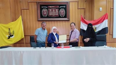 الصحة وتوعية الحجاج بشمال سيناء وتكريم المثقفين الصحيين الجدد