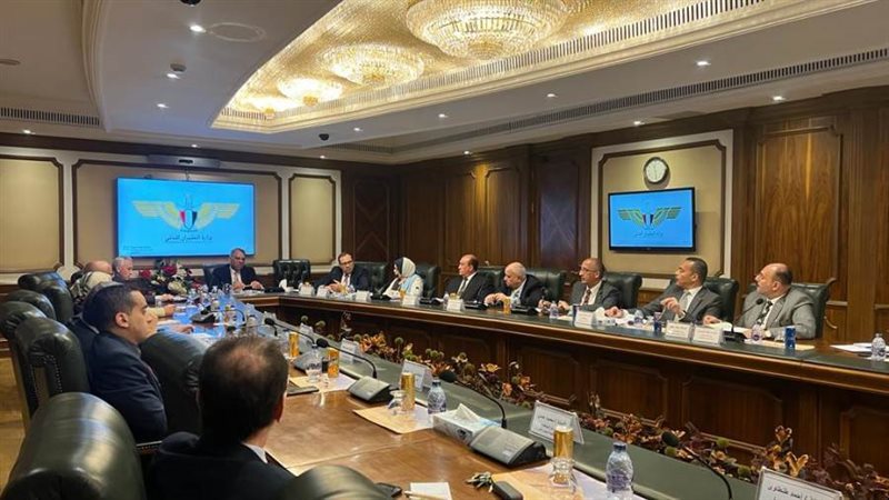 قيادات وزارة الطيران