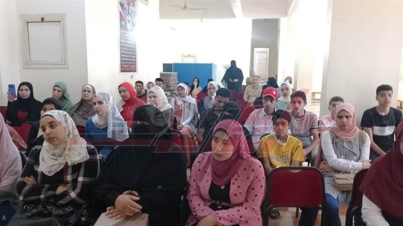 خلال البرنامج