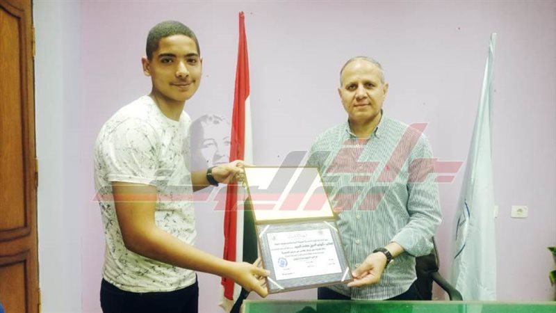 تكريم الفائزين