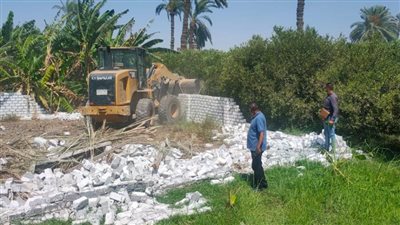 محافظ أسيوط يعلن استمرار حملات الرصد والتصدي للتعديات ومخالفات البناء