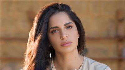 آمال ماهر: كل إلى بيتقال إشاعات