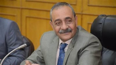 محافظ الإسماعيلية يتابع آخر استعدادات مديرية التربية والتعليم قبل بدء ماراثون الثانوية العامة بساعات