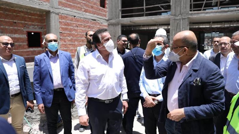 زيارة وزير الصحة